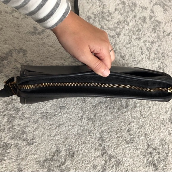 Vintage Coach Black Rectangle Soft Leather Purse Shoulder Bag w/Serial Number - Picture 6 of 16